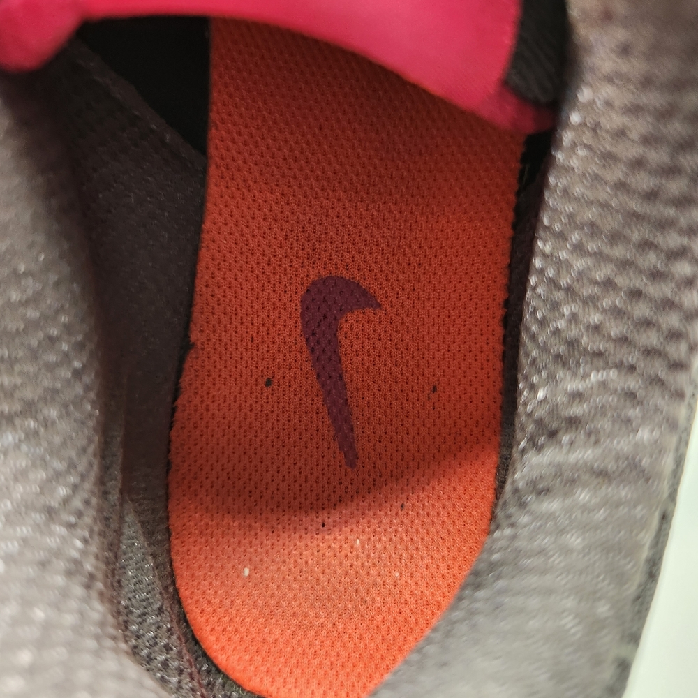 Women's Dark Gray, Pink, Orange Nike Dual Fusion Running Sneakers,  Size 9.5 - Picture 7 of 9